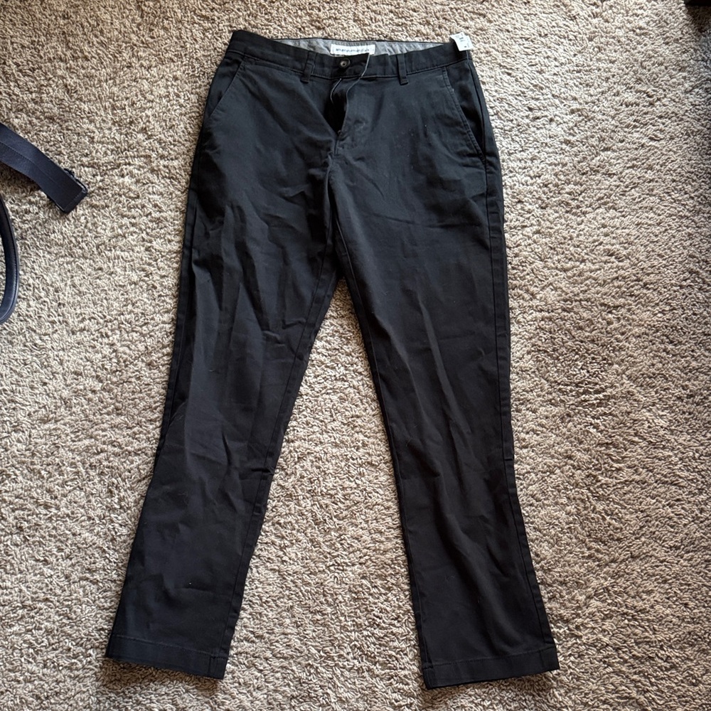 Amazon Essentials Men's Black Dress Pants